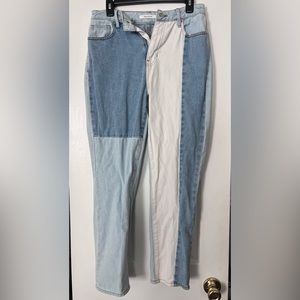 PacSun color blocked mom jean in size 28